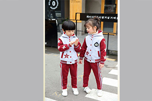 校服定做��h��